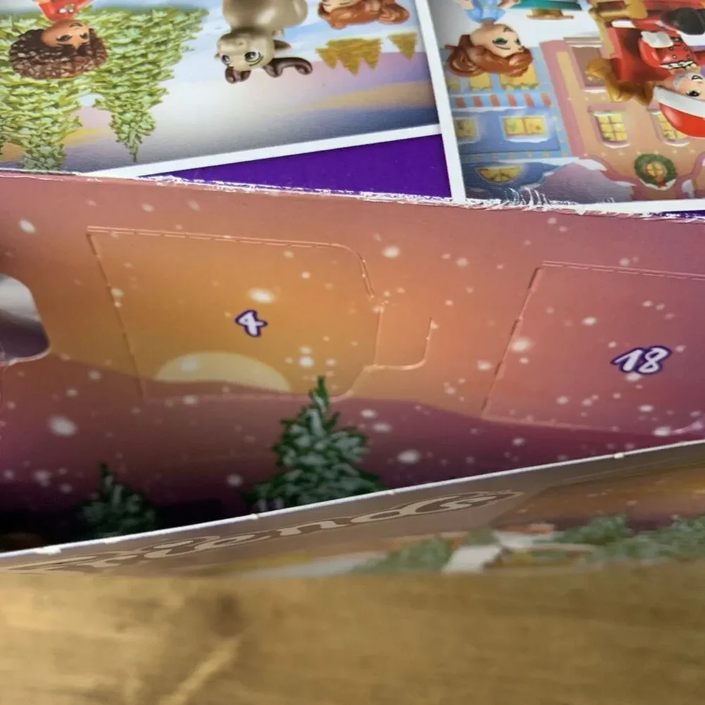 Lego Friends 41706 Advent Calendar Christmas READ